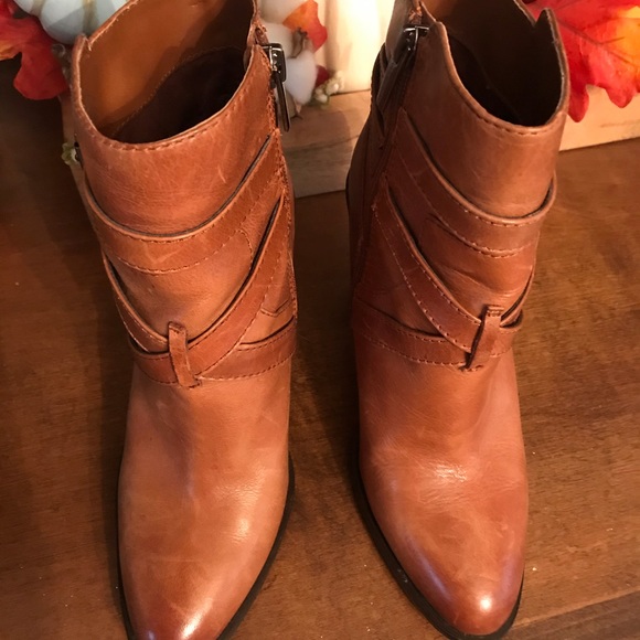 Vince Camuto Booties - Picture 3 of 7